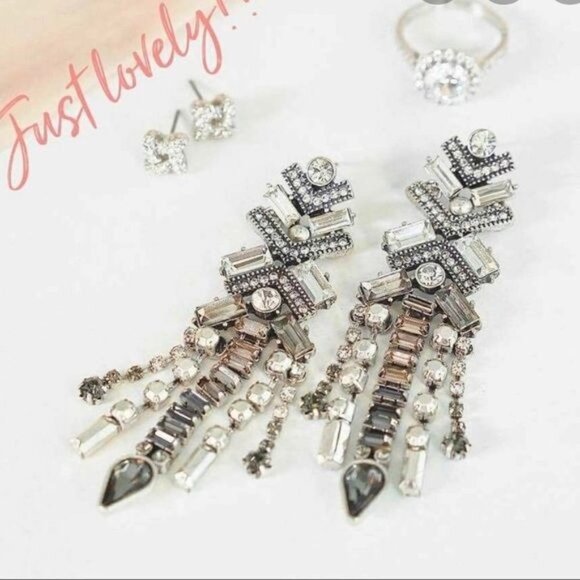 Stella & Dot Cascading Crystal Chandelier Earrings - Brand New! - Picture 3 of 6
